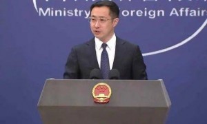 美军舰访问柬埔寨，离柬军事基地仅30公里，中方一句话给美提个醒