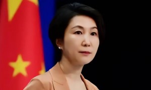 伊朗被曝装水雷，以色列喊话中国，要断德黑兰活路，中方亮明态度
