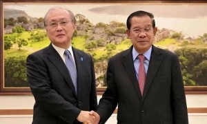 拿走中方2艘056护卫舰，柬方对邻国敞开大门，打算“反水”美国？