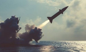 中国055型万吨大驱称霸海洋，全球火力最强？西方国家已感到威胁？