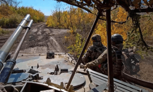 屋漏偏逢连夜雨，红军城万分危急之际，乌克兰又一防线被俄军击溃