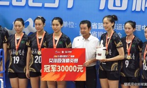 原创 
            女排新动态！山东副攻被传加盟土超，北京引外教挖队员，福建夺冠