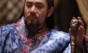 陈宝国：曾被失眠困扰，而今明星儿子又给他添心病