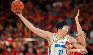 周琦谈NBA生涯:奥运后感觉不属于那里 但要去试一试