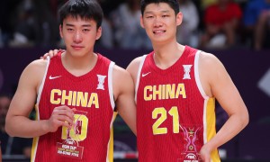 王俊杰谈落泪:秋哥说这以后靠我们 下次他可能不在