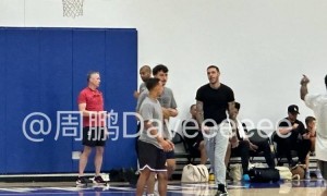 杨瀚森在洛杉矶进行训练 与球哥等人同场竞技