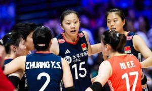 原创 
            女排0-3意大利！董禹含唐欣暴走，庄宇珊王媛媛迷失，防吊球仍垮