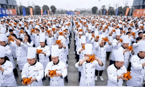 谁在造谣阿里千问要“干死豆包”？