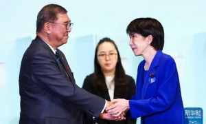 高市早苗当选,“强硬”对中美都无效